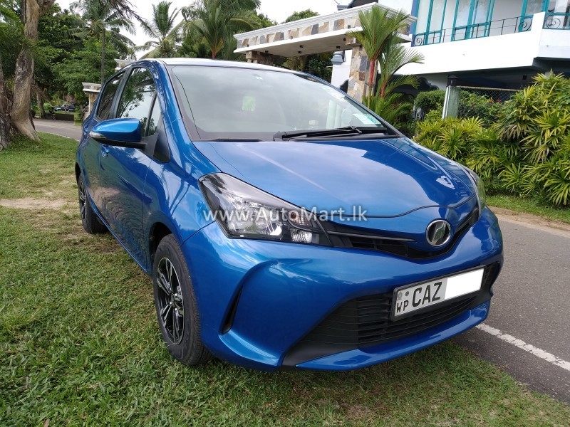 Toyota Vitz 2015 Car For Sale Bandaragama Kalutara automart.lk