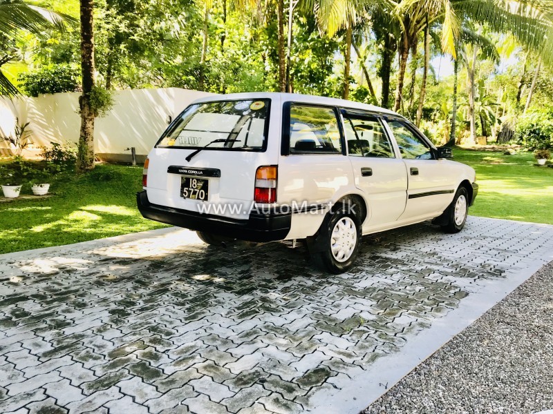 Toyota corolla ee98