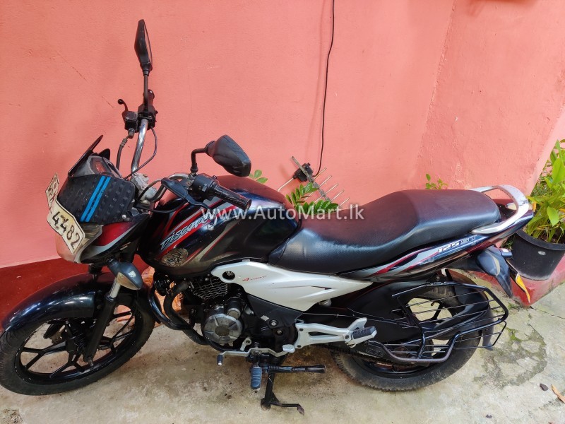 Image of Bajaj Discovery 125 2012 Motorcycle - For Sale