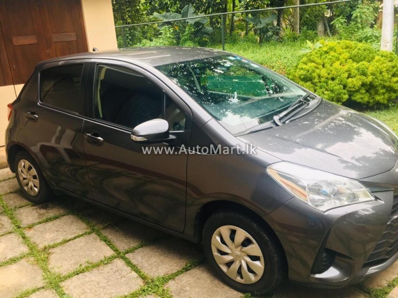 Image of Toyota Vitz 2017 Car - For Sale