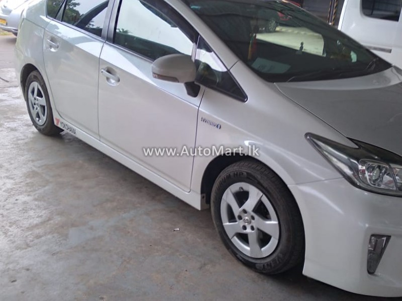 Image of Toyota Prius 2013 Car - For Sale