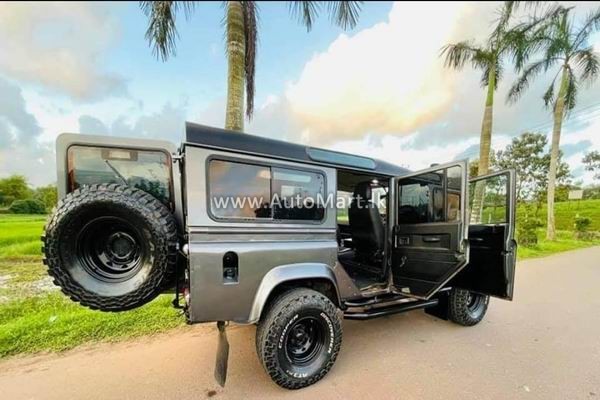 Image of Land Rover Pooma 2012 Jeep - For Sale