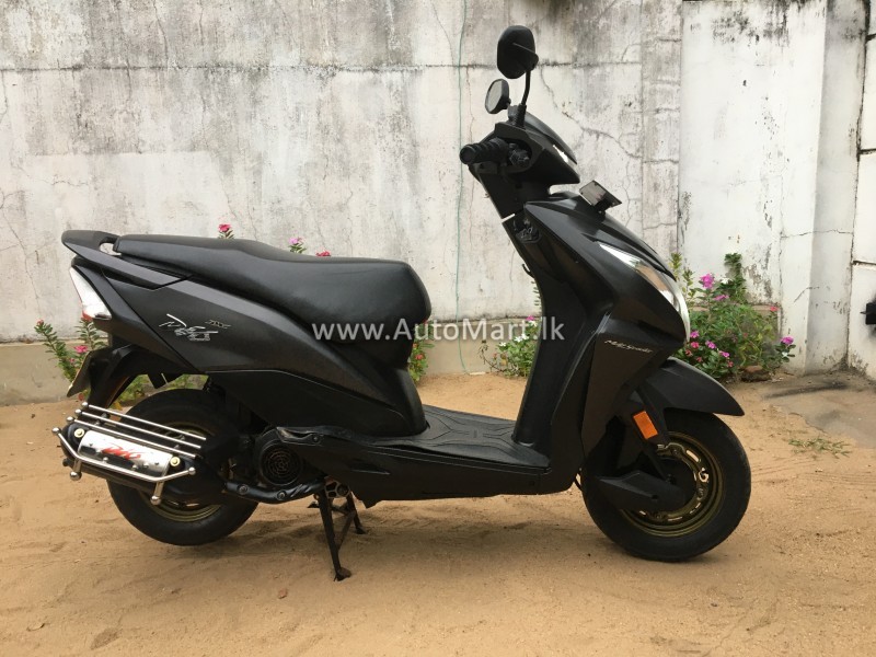 Image of Honda DIO DX ON-LIGHT SMART KEY 2019 Motorcycle - For Sale