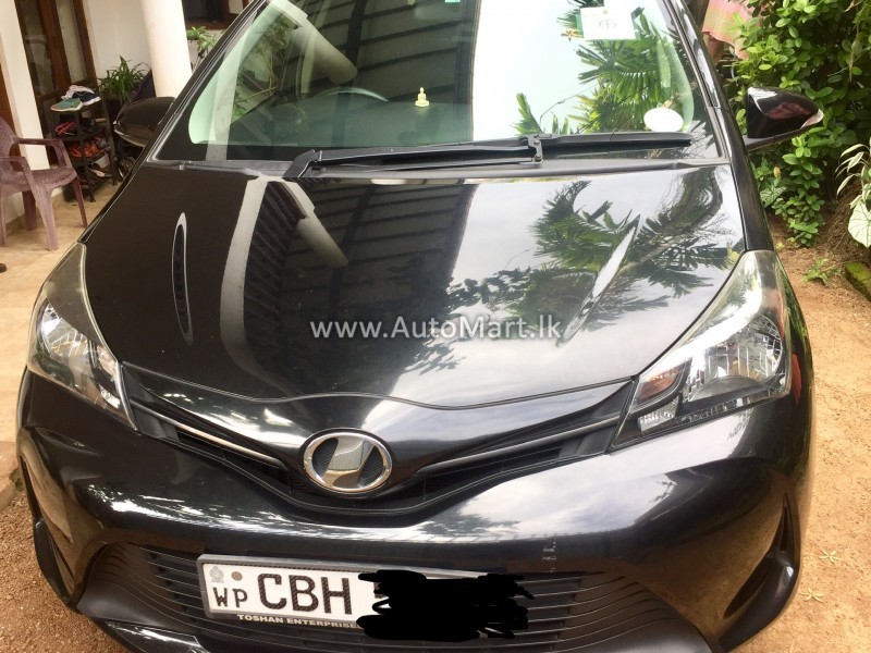 Image of Toyota Vitz 2016 Car - For Sale