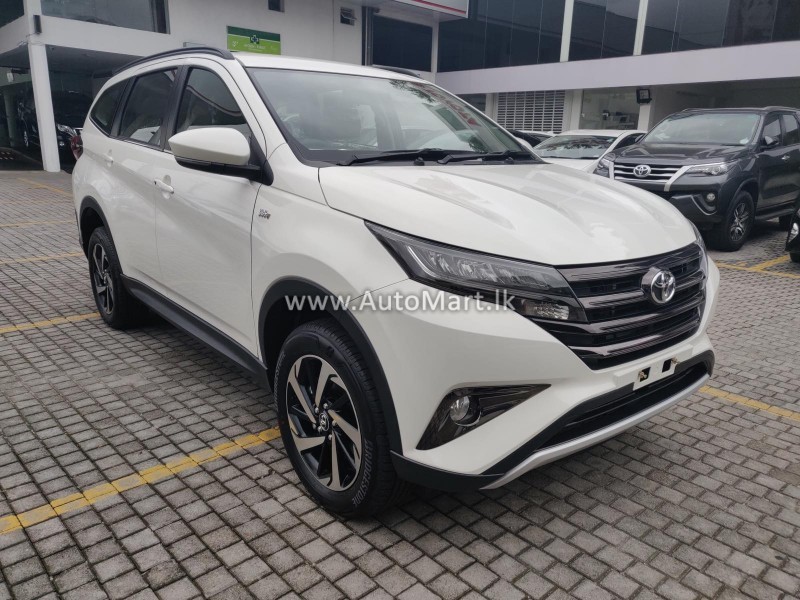 Image of Toyota Suv 2020 Car - For Sale