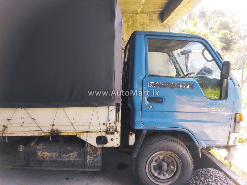 Image of Toyota Dayana 1993 Lorry - For Sale
