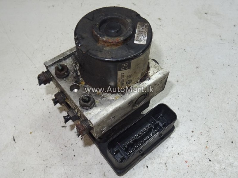 Image of AUDDI A3 SEAT LEON VW GOLF ABS PUMP - For Sale