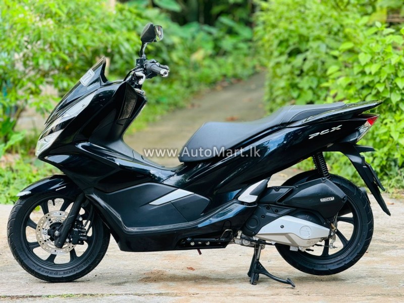 Image of Honda HONDA PCX ANJEL LIGHT 125  BJF  2024 2015 Motorcycle - For Sale