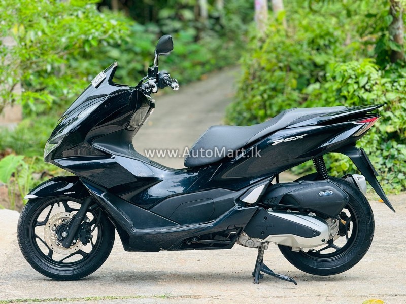 Image of Honda HONDA PCX 125  BJD  2023 2022 Motorcycle - For Sale