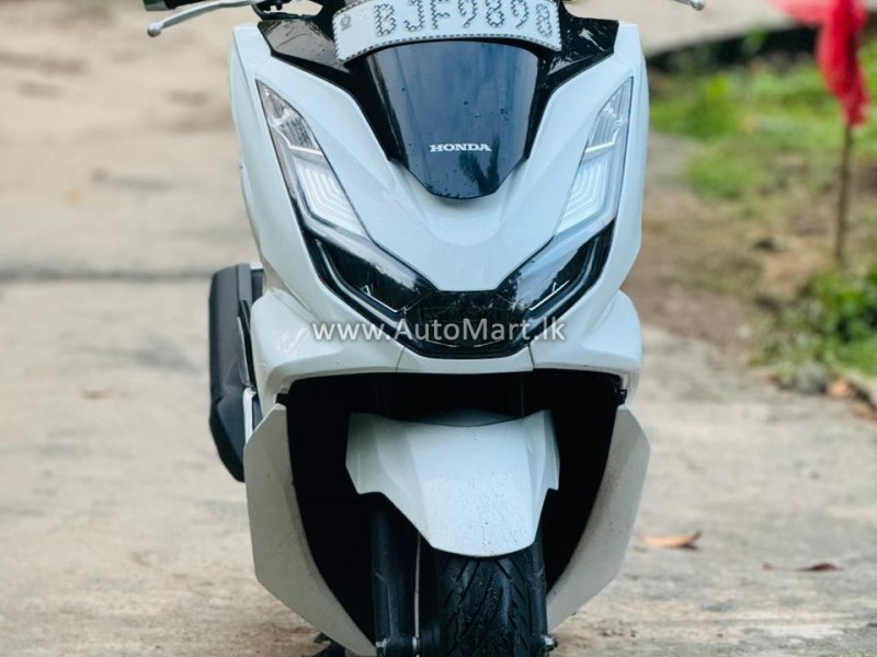 Image of Honda HONDA PCX 125CC  BJF  2023 2023 Motorcycle - For Sale