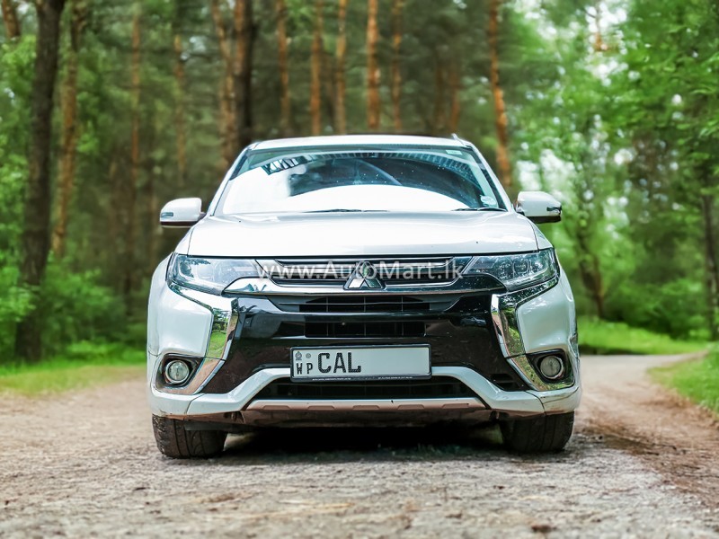 Image of Mitsubishi Outlander PHEV 2015 Car - For Sale